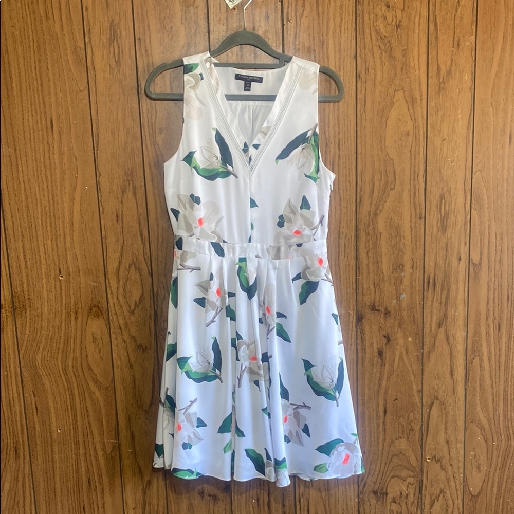 Banana Republic White Dress